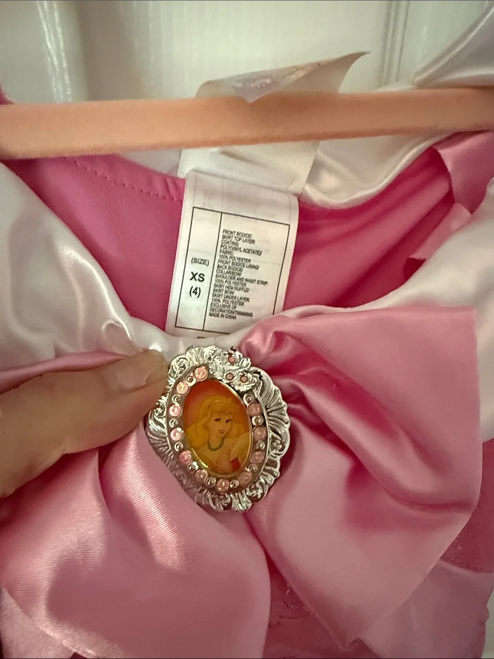 Disney sleeping beauty dress
Size XS - Picture 2 of 3